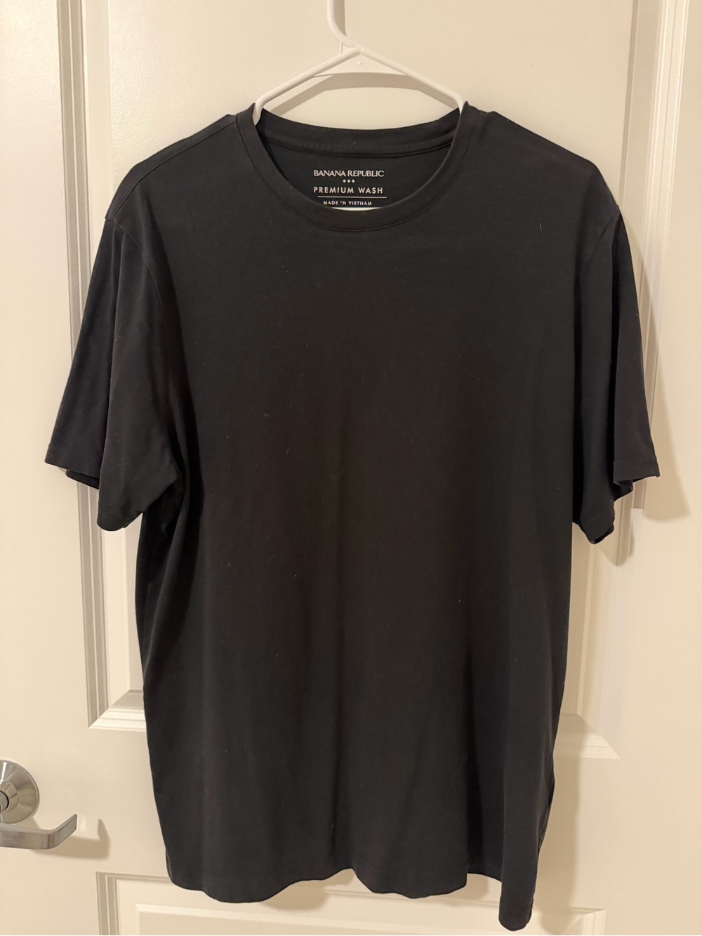 Banana Republic Men’s Black Crew Neck Short Sleeve Tee